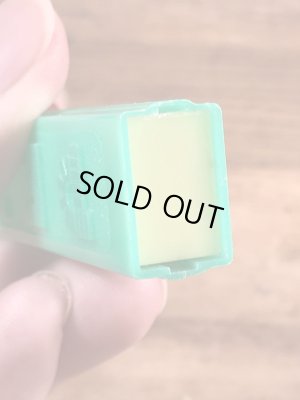 アニマルシリーズのLil Lionの60〜70’sヴィンテージ足無しPezディスペンサー