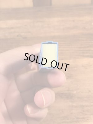 Disneyキャラクターの3匹のこぶたの60〜70'sヴィンテージ足無しPezディスペンサー