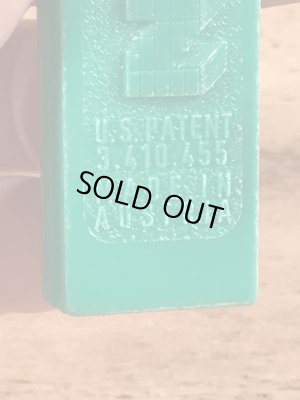 ディズニーキャラクターのジミニークリケットの60〜70年代ビンテージ足無しペッツ