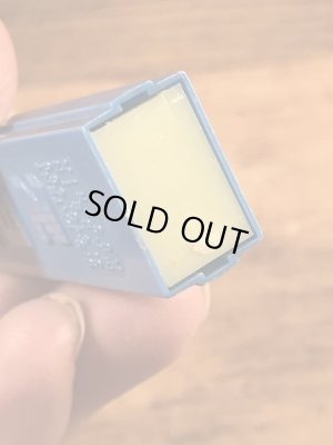 Disneyキャラクターの3匹のこぶたの60〜70'sヴィンテージ足無しPezディスペンサー