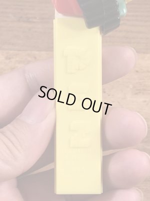 アニマルシリーズのLion with Crownの70’sヴィンテージ足無しPezディスペンサー