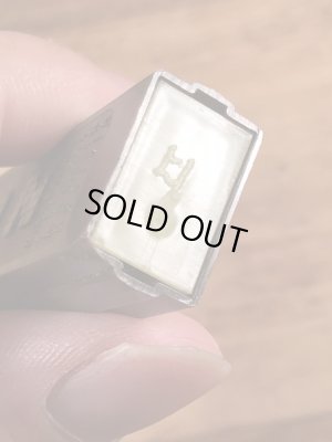 Disneyキャラクターのバンビの70〜80'sヴィンテージ足無しPezディスペンサー