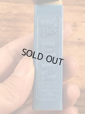 アニマルシリーズのRavenの60〜70’sヴィンテージ足無しPezディスペンサー