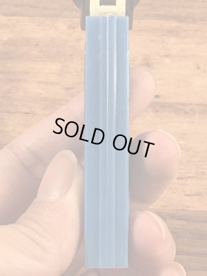 アニマルシリーズのRavenの60〜70’sヴィンテージ足無しPezディスペンサー