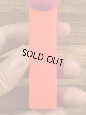 イースターのChick in Eggの60〜70’sヴィンテージ足無しPezディスペンサー