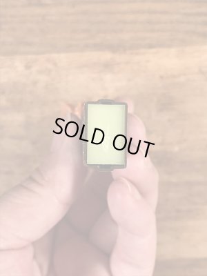 Disneyキャラクターのバンビの70〜80'sヴィンテージ足無しPezディスペンサー