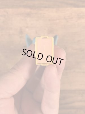 Disneyキャラクターのダンボの60〜70'sヴィンテージ足無しPezディスペンサー