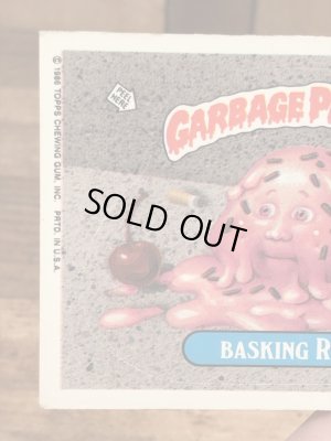 トップス社製のガーベッジペイルキッズの80年代ビンテージステッカーカード