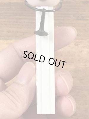 ヒューマンシリーズのDoctorの60〜70’sヴィンテージ足無しPezディスペンサー