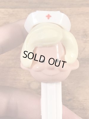 人間シリーズのナースの70年代ビンテージ足無しペッツ