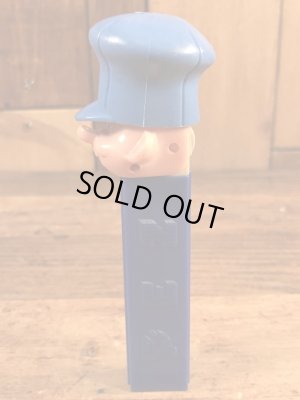 ヒューマンシリーズのEngineerの70’sヴィンテージ足無しPezディスペンサー