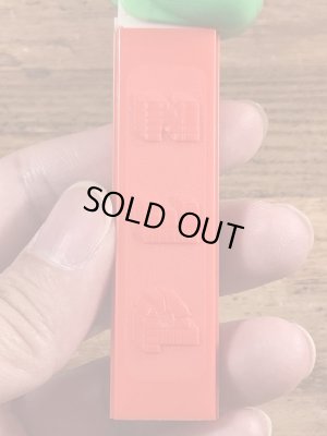 アニマルシリーズのYappy Dogの60〜70’sヴィンテージ足無しPezディスペンサー