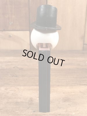 黒色のスノーマンの70’sヴィンテージ足無しPezディスペンサー