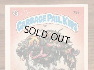 トップス社製のガーベッジペイルキッズの80年代ビンテージステッカーカード