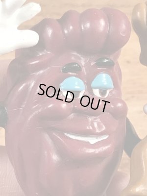 カリフォルニアレーズンのウッドベースの80年代ビンテージPVCフィギュア