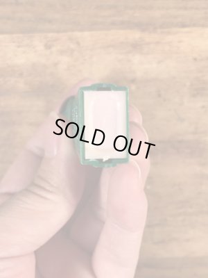 マーベルヒーローのIncredible Hulkの60〜70’sヴィンテージ足無しPezディスペンサー