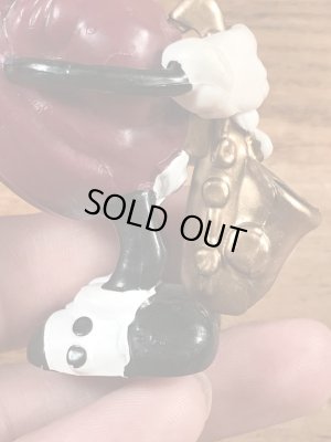 企業キャラクターのカリフォルニアレーズンズの80’sヴィンテージPVCフィギュア