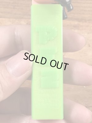 黄緑ステムのIndian Maidenの50〜60’sヴィンテージ足無しPezディスペンサー