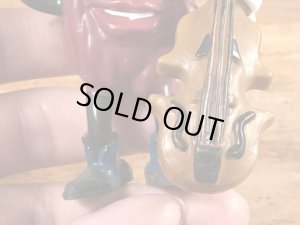 カリフォルニアレーズンズのベースプレイヤーの80’sヴィンテージPVCフィギュア