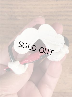 企業キャラクターのカリフォルニアレーズンズの80’sヴィンテージPVCフィギュア