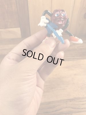 企業キャラクターのカリフォルニアレーズンズの80’sヴィンテージPVCフィギュア