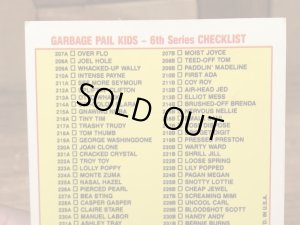 トップス社製のガーベッジペイルキッズの80年代ビンテージステッカーカード
