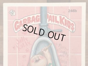 トップス社製のガーベッジペイルキッズの80年代ビンテージステッカーカード