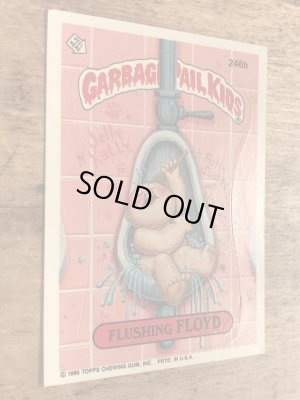 トップス社製のガーベッジペイルキッズの80年代ビンテージステッカーカード