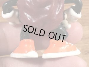 企業キャラクターのカリフォルニアレーズンの80年代ビンテージPVCフィギュア