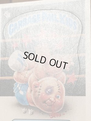 トップス社製のガーベッジペイルキッズの80年代ビンテージステッカーカード