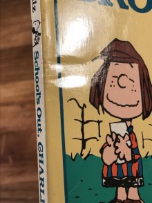 他の写真2: Snoopy Peanuts Gang “School's Out,Charlie Brown!” Comic Book　スヌーピー　ビンテージ　コミックブック　漫画本　90年代