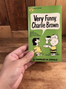 他の写真3: Snoopy Peanuts Gang “Very Funny,Charlie Brown” Comic Book　スヌーピー　ビンテージ　コミックブック　漫画本　60〜70年代