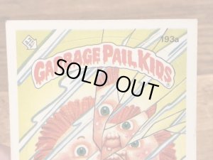 トップス社製のガーベッジペイルキッズの80年代ビンテージステッカーカード