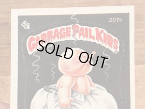 トップス社製のガーベッジペイルキッズの80年代ビンテージステッカーカード