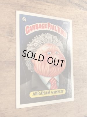 トップス社製のガーベッジペイルキッズの80年代ビンテージステッカーカード