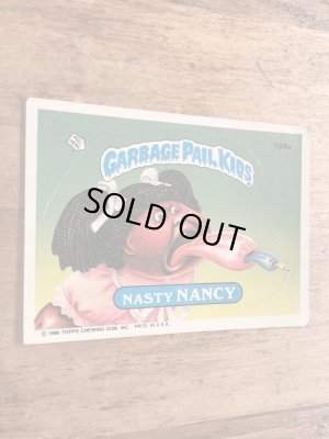 トップス社製のガーベッジペイルキッズの80年代ビンテージステッカーカード