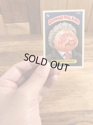 Topps社製のガーベッジペイルキッズの80’sヴィンテージカードシール