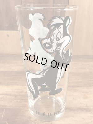 ルーニーテューンズのペペルピューの70年代ビンテージガラスコップ