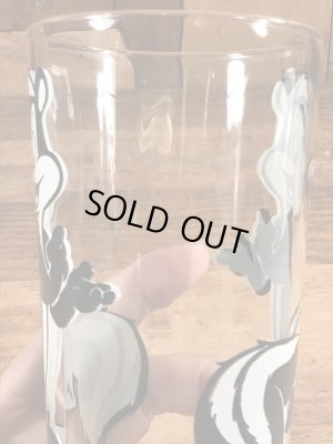 ルーニーテューンズのペペルピューの70年代ビンテージガラスコップ