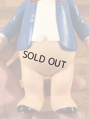 ワーナーブラザーズのポーキーピッグの90’sヴィンテージフィギュア