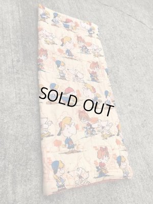 チャーリーブラウンのような男の子と女の子の70’sヴィンテージスリーピングバッグ