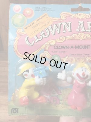 クラウンアラウンドのブリスター入りの80年代ビンテージPVCフィギュア