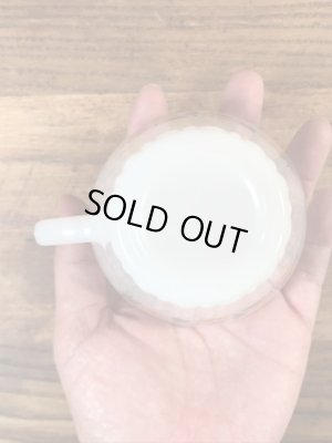 Termocrisaのフラワー柄の70〜80’sヴィンテージミルクガラスカップ