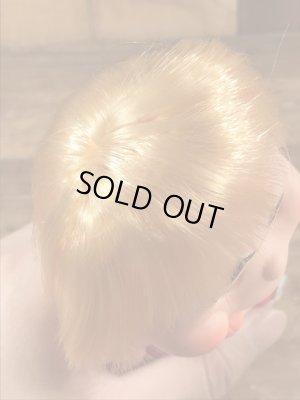 目がコロコロ動く女の子の60年代ビンテージドール