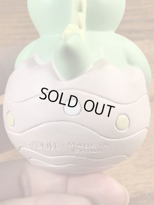 Avon社製の恐竜の卵の80’sヴィンテージソフビドール