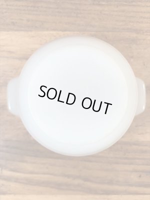 Schott Mainz社製のフラワー柄の60〜70’sヴィンテージミルクガラス皿