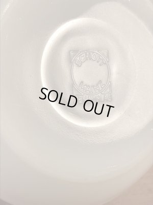 Schott Mainz社製のフラワー柄の60〜70’sヴィンテージミルクガラス皿