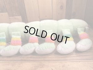 パステルカラーの芋虫“Lots A Legs”の80’sヴィンテージプラッシュドール