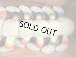 パステルカラーの芋虫“Lots A Legs”の80’sヴィンテージプラッシュドール