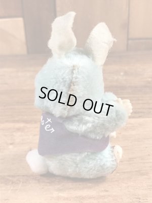 イースターバニーの紫の80’sヴィンテージクリップドール